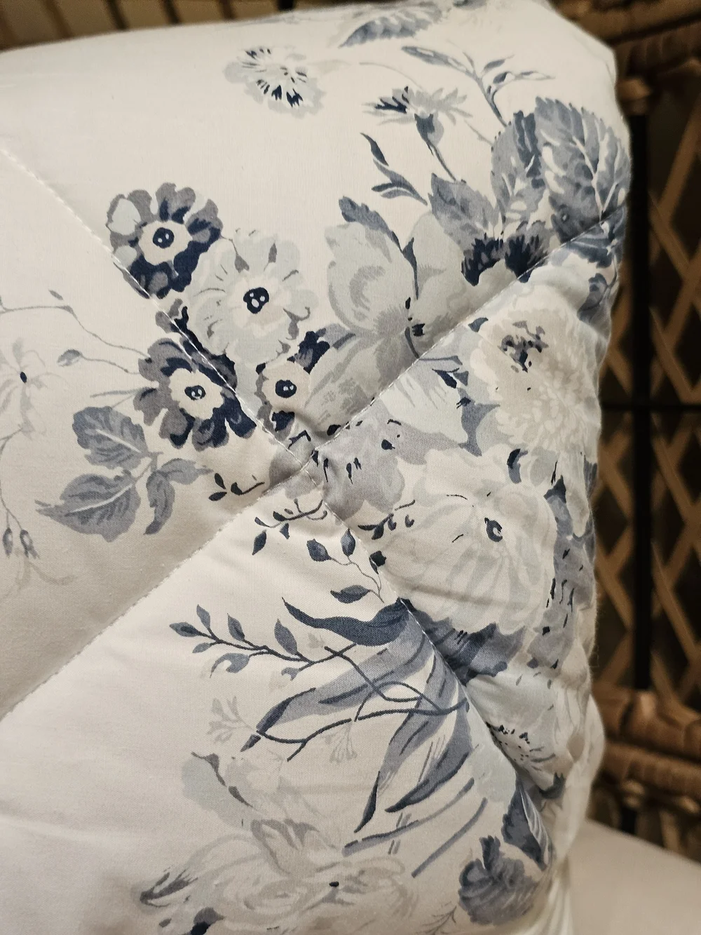 Cabbage & Roses 3 Piece Comforter Set Queen Size 100% Cotton Floral Bedding New